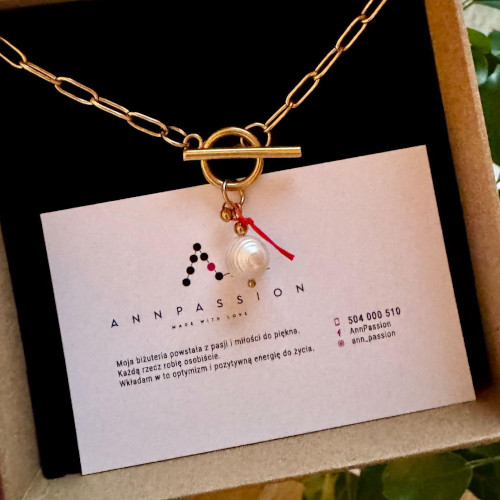 Czy perły przynoszą szczęście? O symbolice i przesądach