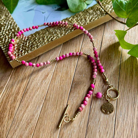 Jaspis fuksja - wsparcie i wyciszenie, drzewo symbol życia, powrót do korzeni, naszyjnik z kamieni naturalnych