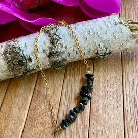 Siła i moc na kostkę - bransoletka z kamieni na kostkę