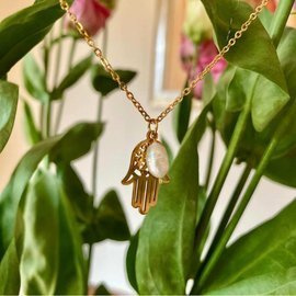 Naszyjnik hamsa z perłą