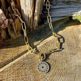 Gruby łańcuch ze znakami zodiaku - ozdobne zapięcie