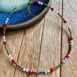 Bransoletka na kostkę z kamieni naturalnych - hematyt i kryształki