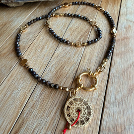 Bronzyt – kamień spokoju, odwagi i wewnętrznej równowagi, zawieszka znaki zodiaku, czerwona nitka chroniąca od uroków - ręczenie robiony naszyjnik z kamieni naturalnych