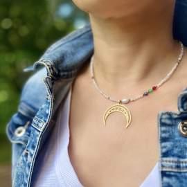 Lunula - Talizman, Moc Kobiety, Delikatność, Kobiecość i Siła - ręcznie robiony naszyjnik z kamieni naturalnych